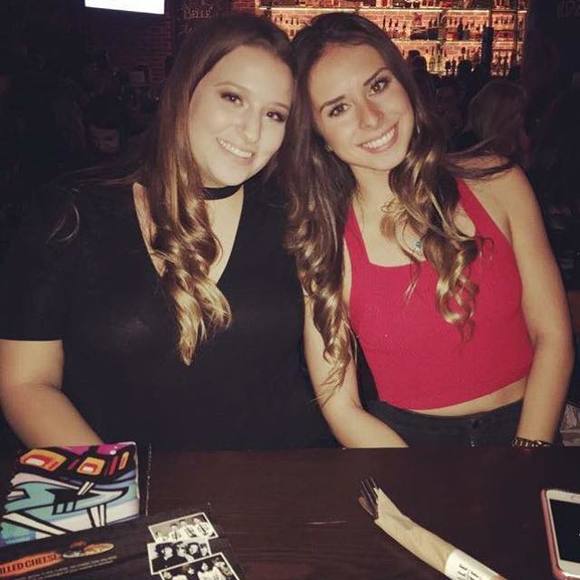 Meet your Posher, Nikki - Picture 1 of 1